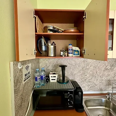 Bright 1-bedroom Gem Heart Of *