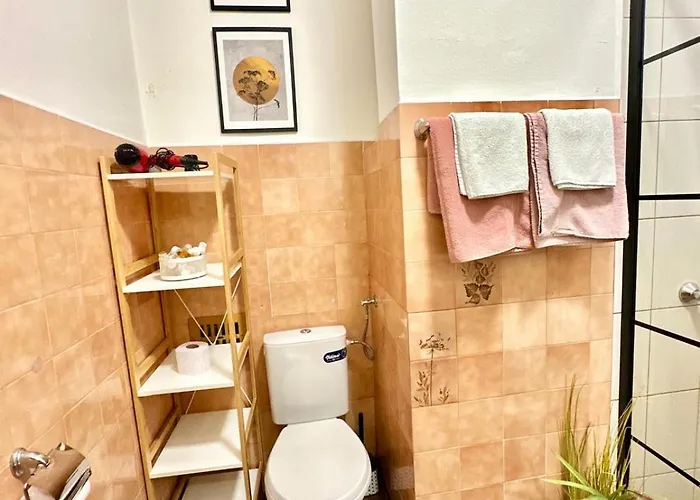 Bright 1-bedroom Gem Heart Of * София