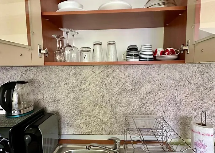 Bright 1-bedroom Gem Heart Of Διαμέρισμα *