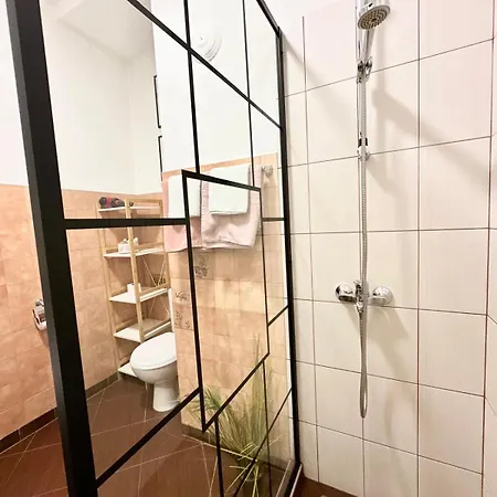 Bright 1-bedroom Gem Heart Of 索菲亞